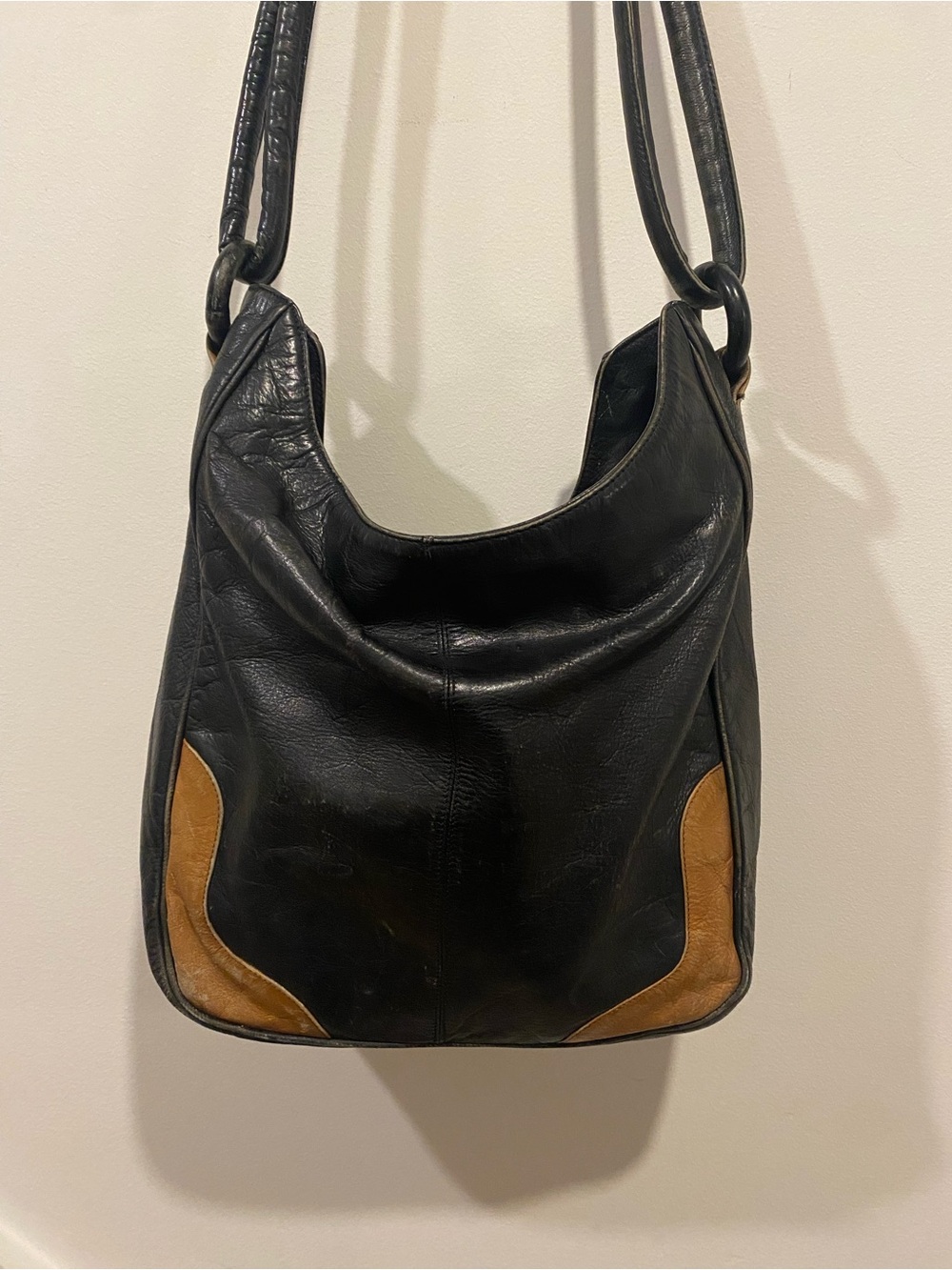 VINTAGE black and brown leather bag